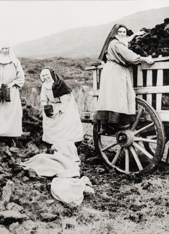 Photo 2 - Kylemore Abbey nuns harvesting turf